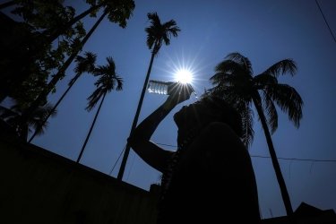 Καιρός: «Φτάνει» το καλοκαίρι την επόμενη εβδομάδα – Η θερμοκρασία ξεπερνά τους 30 βαθμούς
