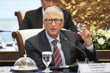 Ο Μπιλ Γκέιτς θα δώσει την περιουσία του στην Αφρική – «Δεν θέλω να πεθάνω πλούσιος»