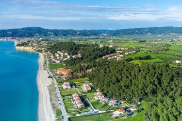 Σαν τη Χαλκιδική δεν έχει: Πάνω από 1.800 αγοραπωλησίες ακινήτων πέρσι – Ποιοι πήραν τα σπίτια