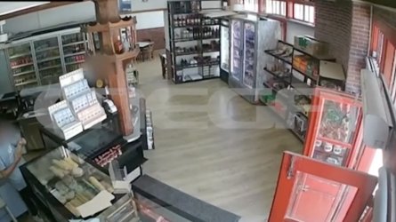 Σεισμός στο Άγιο Όρος – Βίντεο με τη στιγμή που «χτυπούν» τα 5,3 Ρίχτερ