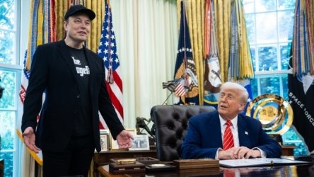 CNN: Ο Τραμπ ρωτά τους συνεργάτες του αν η συμπεριφορά του Μασκ συνδέεται με χρήση ναρκωτικών
