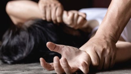 “Υπόθεση Πελικό” συγκλονίζει τη Γερμανία: Νάρκωνε και βίαζε τη σύζυγό του για 15 χρόνια – Εκατομμύρια προβολές στο διαδίκτυο