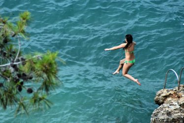 Καιρός: Ποιες περιοχές «έβρασαν» – Πού άγγιξε η θερμοκρασία τους 38 βαθμούς