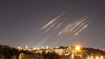 Ιράν: Απειλές για “ιστορική” επίθεση – “Θα υπάρξει έκπληξη που ο κόσμος θα θυμάται για αιώνες”