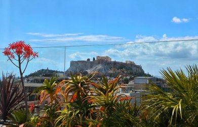 Καιρός με δύο πρόσωπα την Κυριακή – Οι περιοχές με ήλιο και με βροχή σήμερα