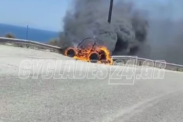 Φωτιά σε τουριστικό buggy στην Σαντορίνη – Δεύτερο περιστατικό σε μια βδομάδα (Βίντεο)