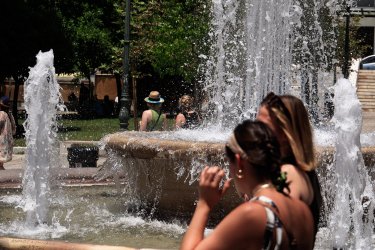 Οι 48 ώρες του καύσωνα – Πού θα χτυπήσει η «αστική θερμική νησίδα»