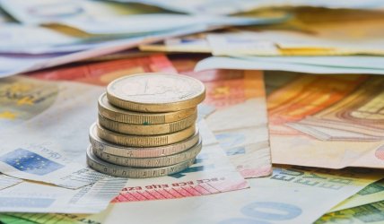 Νέο «όχι» για 13ο και 14ο μισθό και συντάξεις στο Δημόσιο