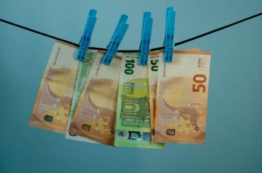 Σφίγγει ο κλοιός για στρατηγικούς κακοπληρωτές – Η ΑΑΔΕ βγάζει «στα μανταλάκια» τους μεγαλοοφειλέτες