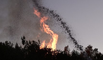 Πυρκαγιές: Οι άνεμοι έως 8 μποφόρ προκαλούν συναγερμό – Οι περιοχές που είναι στο «κόκκινο»