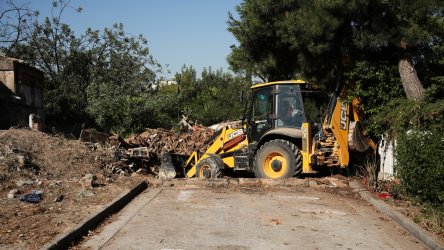 Δήμος Αθηναίων: Ξεκίνησαν οι κατεδαφίσεις 70 επικίνδυνων κτηρίων – Οι περιοχές