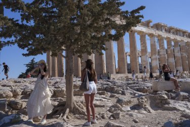 Ο πρώτος «γεμάτος» καύσωνας του καλοκαιριού: Κυριακή με 43άρια – Οι περιοχές με τις μεγαλύτερες θερμοκρασίες (Χάρτης)