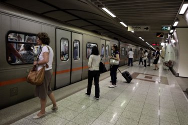 Πρεμιέρα για την 24ωρη λειτουργία Μετρό, Τραμ και Λεωφορείων  – Δείτε τα δρομολόγια