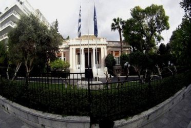Κυβέρνηση: Επιτάχυνση μεταρρυθμίσεων – Στο πλάνο ελβετικό φράγκο, μη κρατικά Πανεπιστήμια και μέτρα στη ΔΕΘ