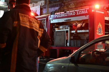 Θρίλερ το βράδυ στην Εύβοια: Μητέρα με τέσσερα παιδιά εγκλωβίστηκαν σε καταρράκτη