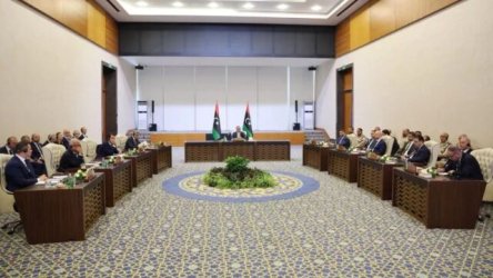 Λιβυκή κυβέρνηση μετά τη συνάντηση με την ευρωπαϊκή αντιπροσωπεία: “Έχουμε 3-4 εκατ. παράτυπους μετανάστες – Δίνουμε μάχη με τις συμμορίες”