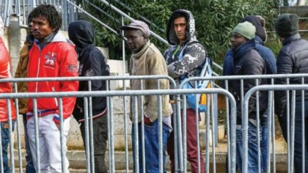 Βουλγαρία: Πάνω από 100 προειδοποιητικές πινακίδες για μετανάστες σε φορτηγά