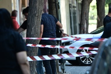 Κολωνός: «Έριξε 4-5 καλές και έφυγε άνετος» – Τρόμος από τους πυροβολισμούς σε καφετέρια (Βίντεο)