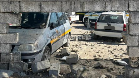 Φθιώτιδα: Δεν έπιασαν τα φρένα και πέρασε μέσα από τοίχο