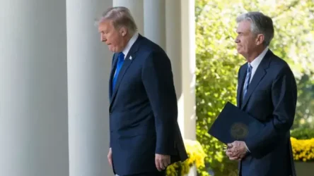 Νέα επίθεση Τραμπ σε Πάουελ: Δεν μπορώ να σας περιγράψω πόσο ανόητος είναι