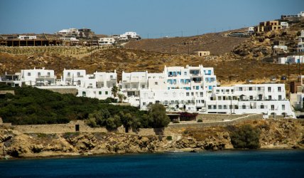 Στην φυλακή οι τέσσερις αστυνομικοί για την υπόθεση διακίνησης ναρκωτικών σε Μύκονο και Αθήνα
