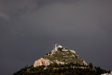 Απότομη αλλαγή του καιρού στην Αθήνα – Έρχονται βροχές