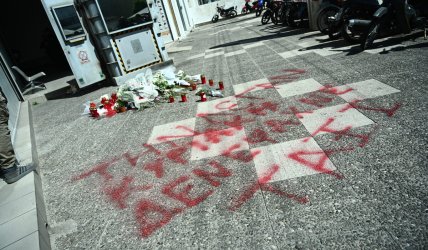 Κυριακή Γρίβα: «Ξέρετε τι είναι να κρατάς το παγωμένο χέρι της κόρης σου και να στο παίρνουν;» – Συγκλονίζουν τα λόγια του πατέρα της