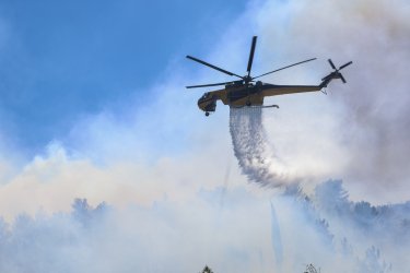 Χωρίς ενεργό μέτωπο η φωτιά στην Πρέβεζα