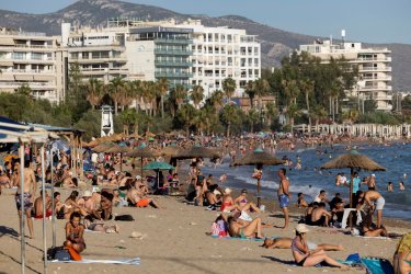 Τετραήμερο καιρικό μαρτύριο Hot–Dry–Windy: Άνεβαίνει η θερμοκρασία, νέος συναγερμός για φωτιές