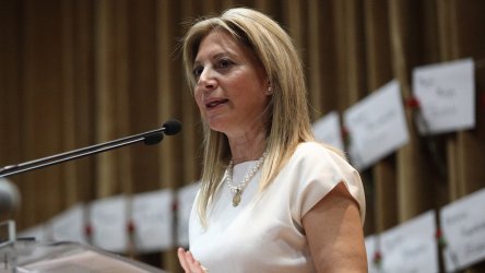 Καρυστιανού με αφορμή τις δηλώσεις Κοβέσι για τα Τέμπη: «Είναι όλοι συνένοχοι στη διαφθορά και τη διαπλοκή»