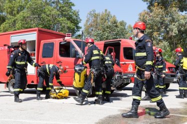ΠΑΣΟΚ: Χορήγηση επιδόματος επικίνδυνης και ανθυγιεινής εργασίας στο σύνολο του πυροσβεστικού προσωπικού
