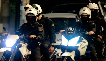 Έφοδος του ελληνικού FBI σε βίλα – καταφύγιο των Τούρκων στο Χαλκούτσι