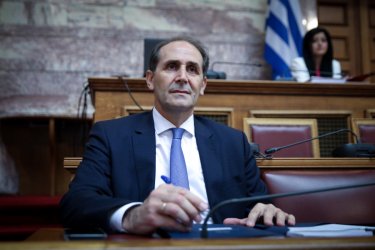 Απόστολος Βεσυρόπουλος: Γιατρός και διασώστες του έκαναν επί μια ώρα ΚΑΡΠΑ, χωρίς αποτέλεσμα