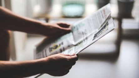 Τιμητική διάκριση στον τελευταίο εφημεριδοπώλη του Παρισιού