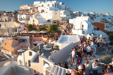 Φάκελος «Τουρισμός»: Ποιοι τουρίστες άφησαν τα περισσότερα χρήματα στην Ελλάδα – Ο κρίσιμος Ιούνιος