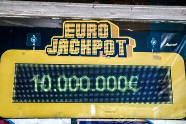 Eurojackpot κλήρωση σήμερα 26/8/2025: Οι τυχεροί αριθμοί που κερδίζουν