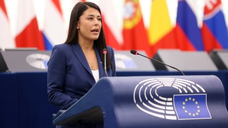 Αφροδίτη Λατινοπούλου: Τραυματίστηκε σε τροχαίο – Εγκατέλειψε το σημείο ο οδηγός