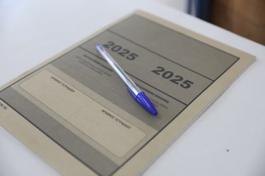 Πανελλήνιες 2025: Πόσο στοιχίζει η επίδειξη γραπτών – Πότε η αίτηση