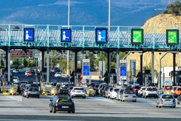 Κίνηση: Χωρίς πολλά προβλήματα η επιστροφή, πού υπάρχουν καθυστερήσεις