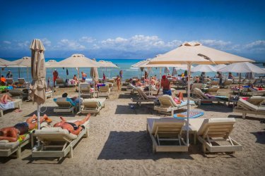 Έρχονται έκτακτα voucher για δωρεάν διακοπές χωρίς αίτηση