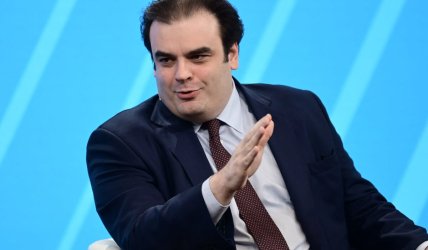Πιερρακάκης: «Φορολογική μεταρρύθμιση με έμφαση στο δημογραφικό»