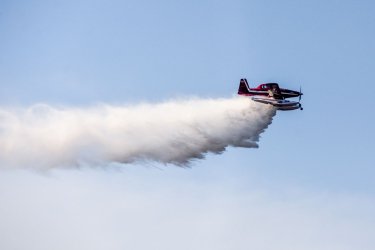 Μεγάλη φωτιά τώρα στη Χαλκιδική, στη «μάχη» 7 εναέρια – Μήνυμα του 112