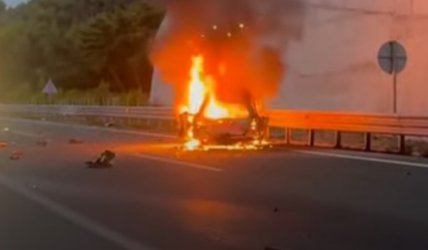 Πώς συνέβη η τραγωδία στην Κορίνθου – Πατρών: Δύο νεκροί, απανθρακώθηκε οδηγός (Βίντεο)