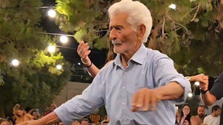 Πέθανε ο «χορευταράς» Γιώργος Κωβαίος – Η ψυχή των πανηγυριών της Σχοινούσας