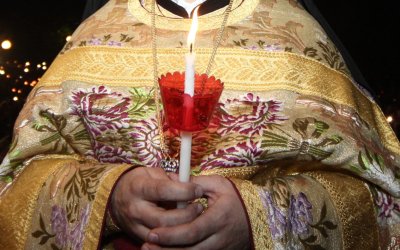 Σοκάρει ο ιερέας που κατηγορείται για εμπρησμό στο Μαρκόπουλο: «Το είχα καιρό στο μυαλό μου να κάψω»