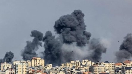 Νύχτα κόλασης σε Ρωσία και Ουκρανία: Νεκροί και καταστροφές από επιθέσεις με drones και πυραύλους (Βίντεο)