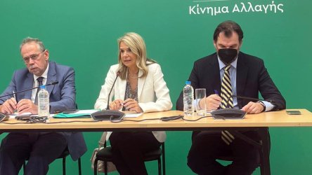 ΠΑΣΟΚ: 4 άξονες για την αντιμετώπιση του ιδιωτικού χρέους και την προστασία των δανειοληπτών