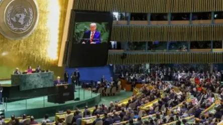 Γενική Συνέλευση του ΟΗΕ: Ο εκνευρισμός Τραμπ με Πούτιν, η κριτική στην Ευρώπη και το “βέτο” για το παλαιστινιακό ζήτημα (Εικόνες & Βίντεο)