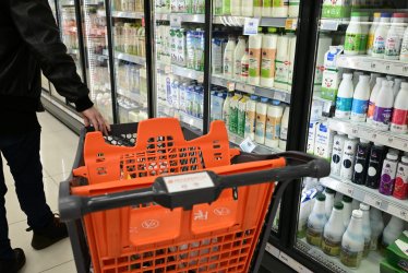 «Καμπάνες» 2,2 εκατ. ευρώ σε σούπερ μάρκετ: Πρόστιμο «μαμούθ» στον Σκλαβενίτη