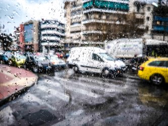 Πέφτει η θερμοκρασία σε λίγες ώρες στην Αθήνα – Άγνωστη η διάρκεια της κακοκαιρίας